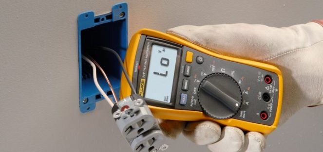 learn-how-to-use-a-fluke-multimeter